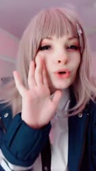 720x1280
