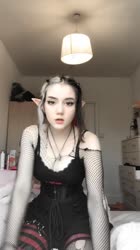 720x1280