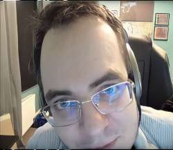 548x475