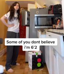 714x827