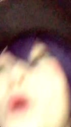 608x1080