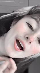 576x1024