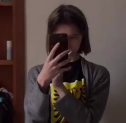 430x422