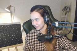 446x300