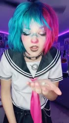 720x1280