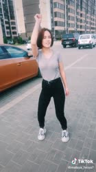 576x1024