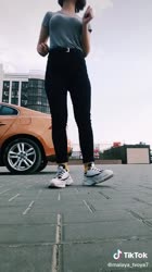 576x1024