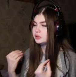 461x462