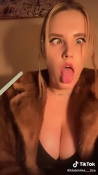576x1024