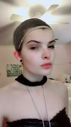576x1024