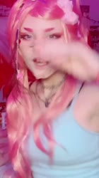 576x1024