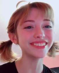 379x465