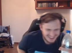 298x222