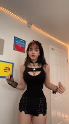 576x1024