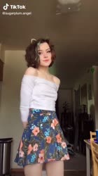 576x1024