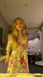 576x1024