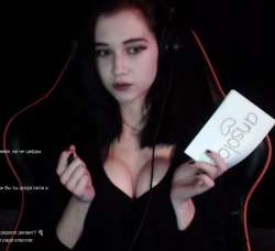 682x623