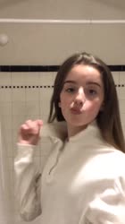 576x1024