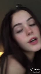 576x1024