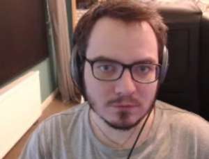 332x254