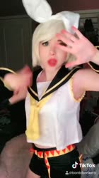 608x1080