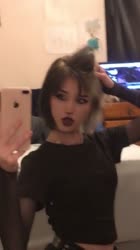 576x1024