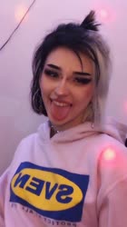 720x1280