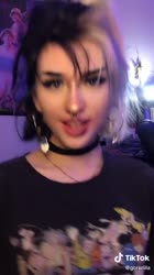 576x1024