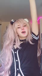 720x1280