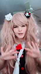720x1280