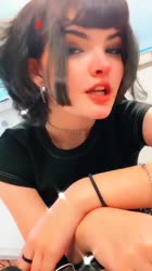576x1024