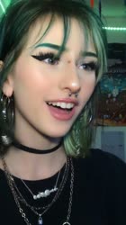 720x1280