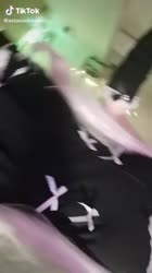 576x1024