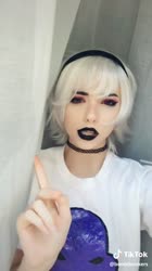 720x1280