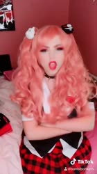 608x1080