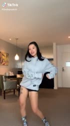 576x1024