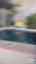 576x1024
