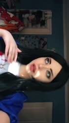 576x1024