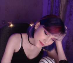 821x704
