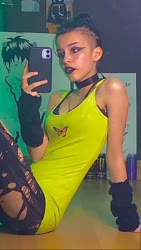 720x1272