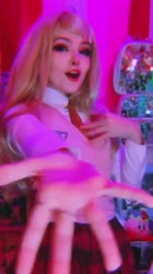 576x1024