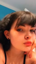 576x1024