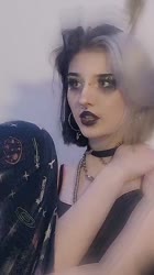 576x1024