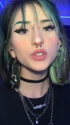 720x1280