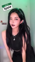 576x1024