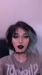 576x1024