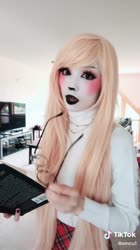 576x1024
