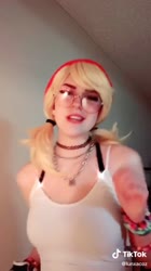 576x1024
