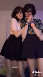 576x1024