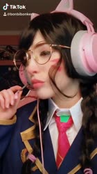 608x1080